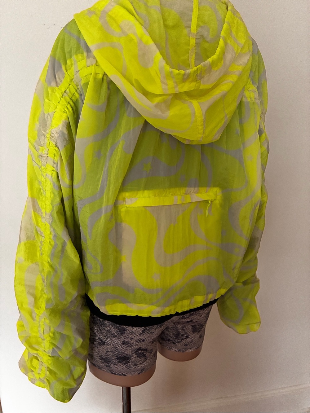 JoyLab Neon Yellow Hooded packable windbreaker Full Zip lightweight Jacket M - Picture 3 of 9